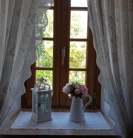 La Paix Du Bois Bed & Breakfast *